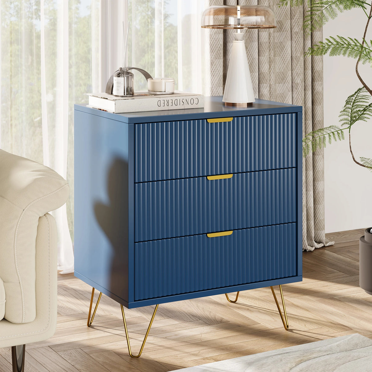Bleu Nuit — Commode compacte à trois tiroirs — vue du modèle 4