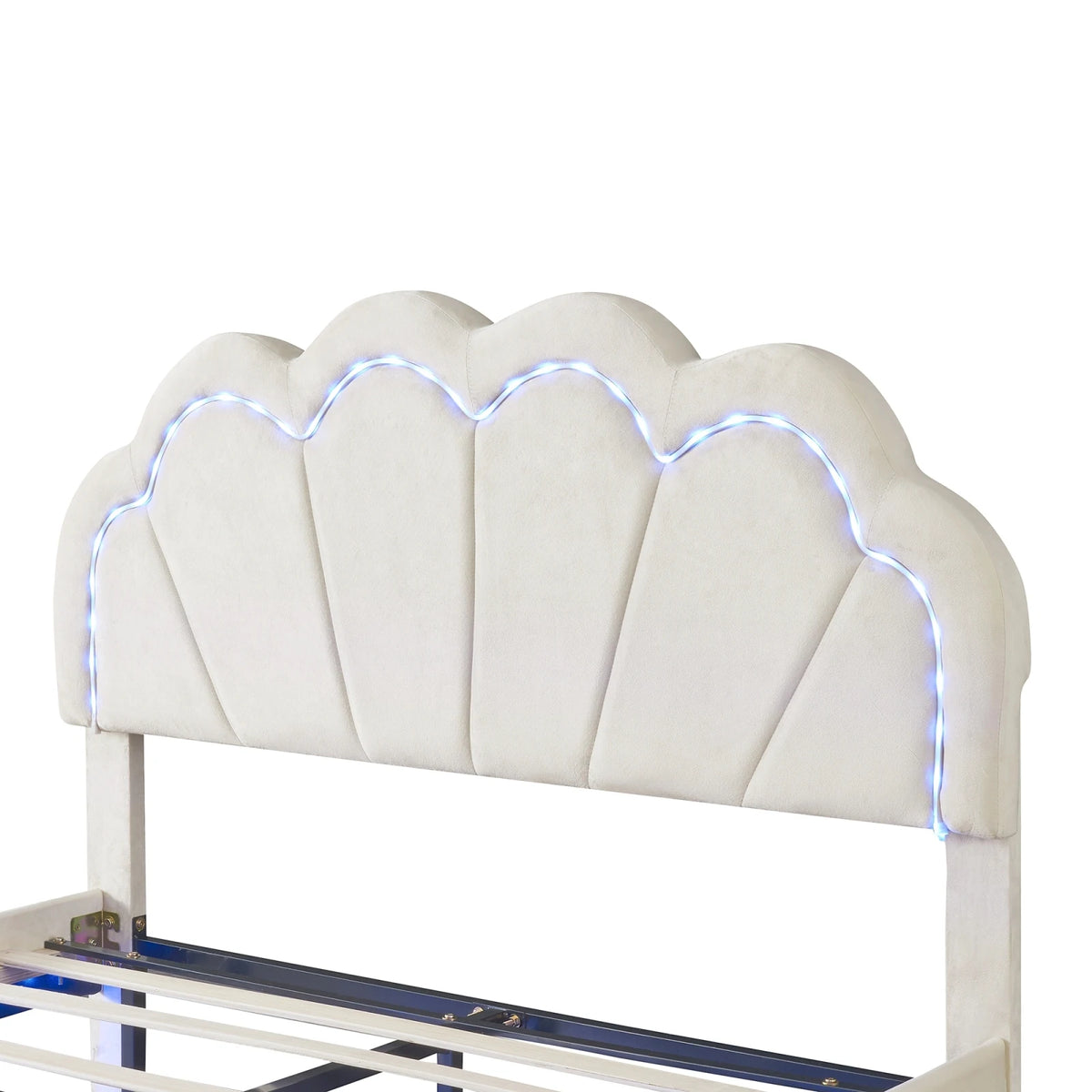 Coquille — Lit en velours beige 140 × 200 — vue du modèle 4