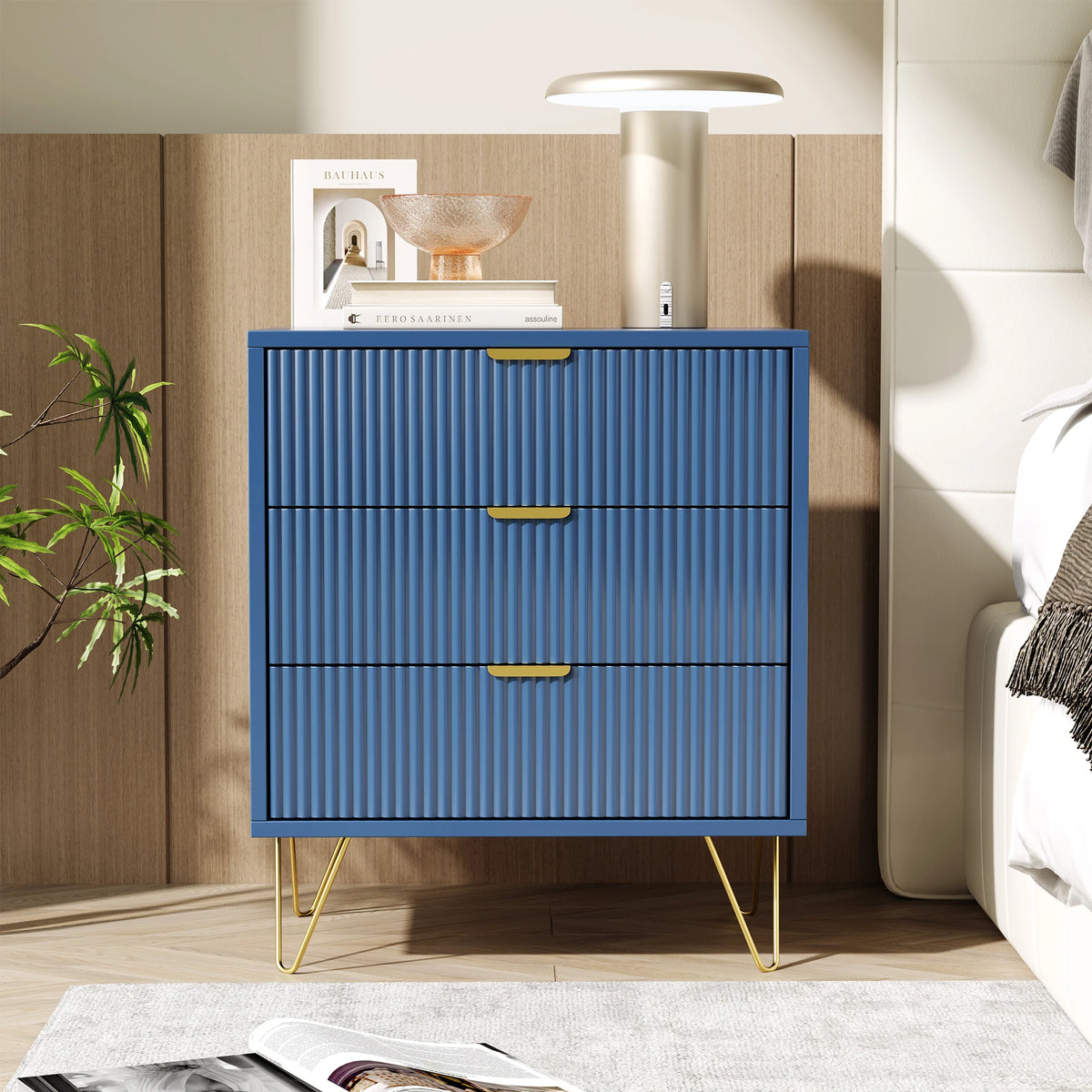 Bleu Nuit — Commode compacte à trois tiroirs — vue du modèle 2