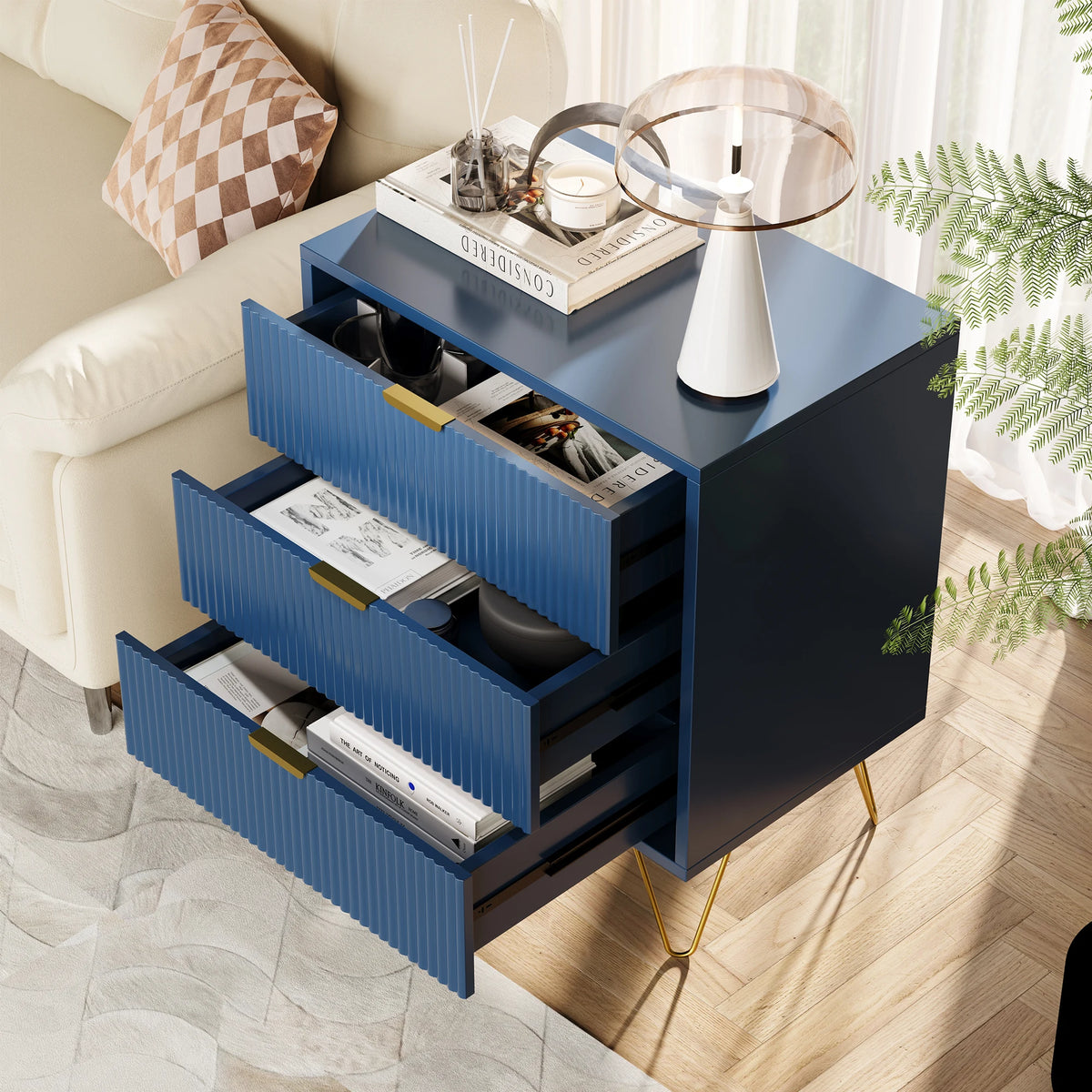 Bleu Nuit — Commode compacte à trois tiroirs — vue du modèle 5