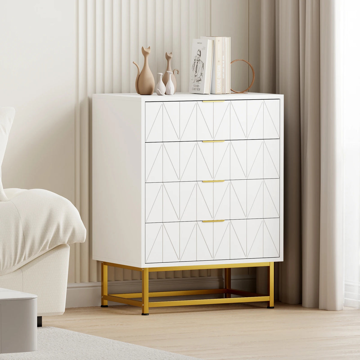 Aube — Commode à quatre tiroirs — vue du modèle 3